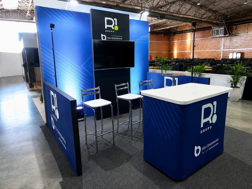 Balcões, pistas e carpetes